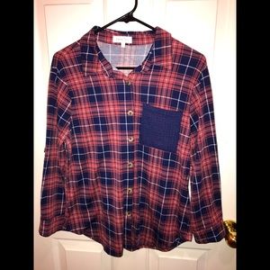 COPY - Women’s shirt - size medium